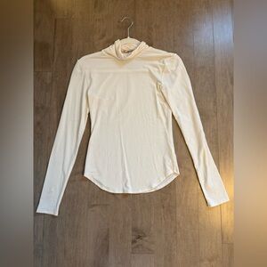 Aritzia Babaton Turtleneck